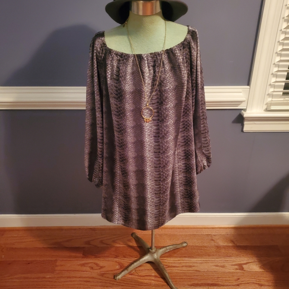 Super cute mini dress or tunic
